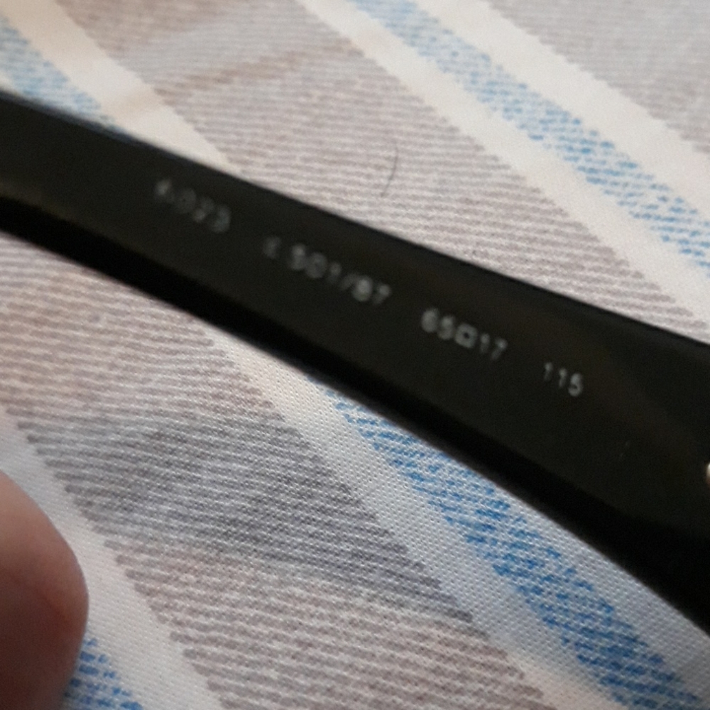 Chanel sunglasses - Picture 6 of 8